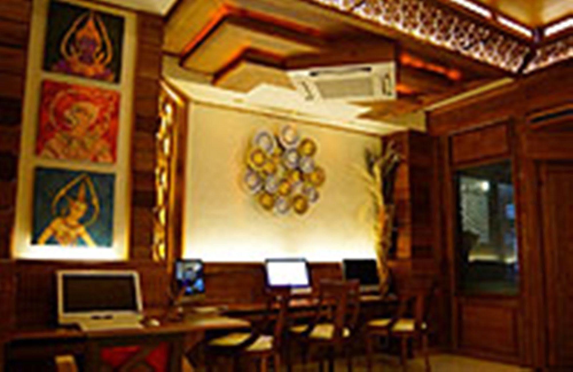 Chanthapanya Hotel Vientiane Esterno foto
